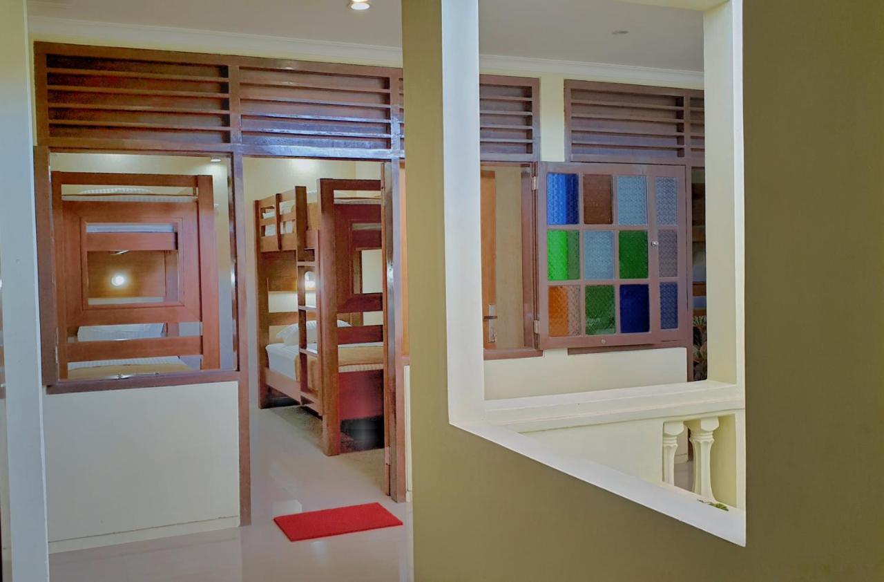 Maple Tree Homestay Maguwo Ngoại thất bức ảnh