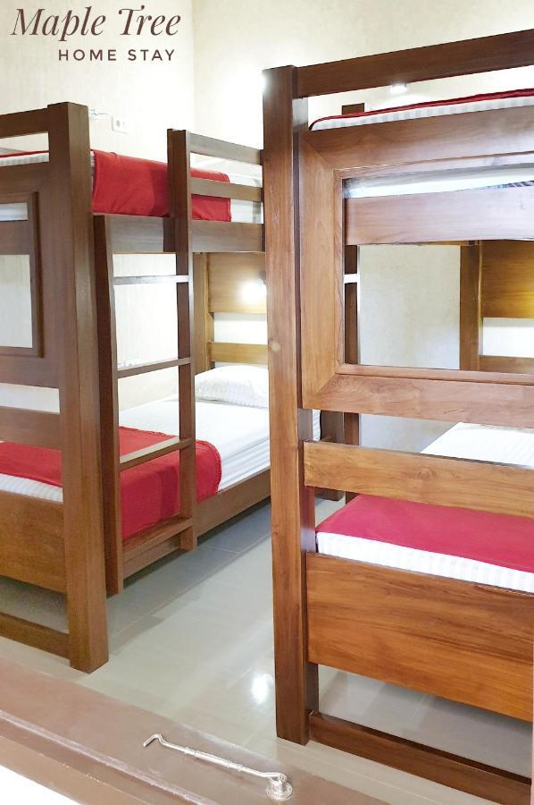 Maple Tree Homestay Maguwo Ngoại thất bức ảnh