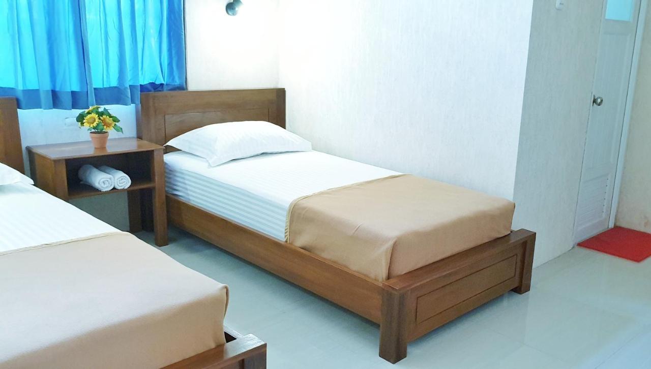 Maple Tree Homestay Maguwo Ngoại thất bức ảnh