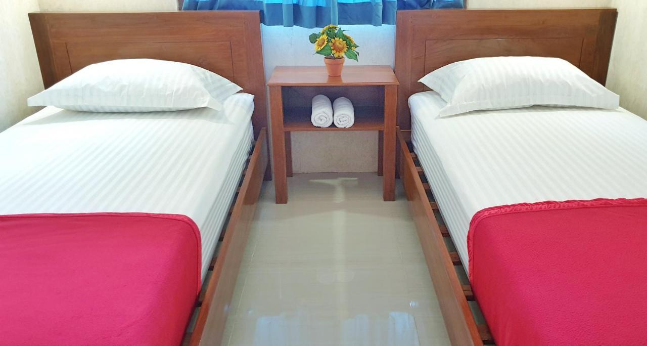 Maple Tree Homestay Maguwo Ngoại thất bức ảnh