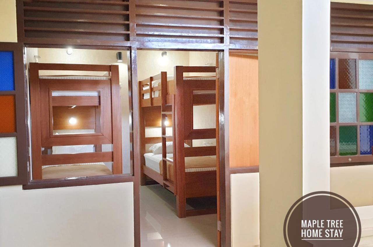 Maple Tree Homestay Maguwo Ngoại thất bức ảnh