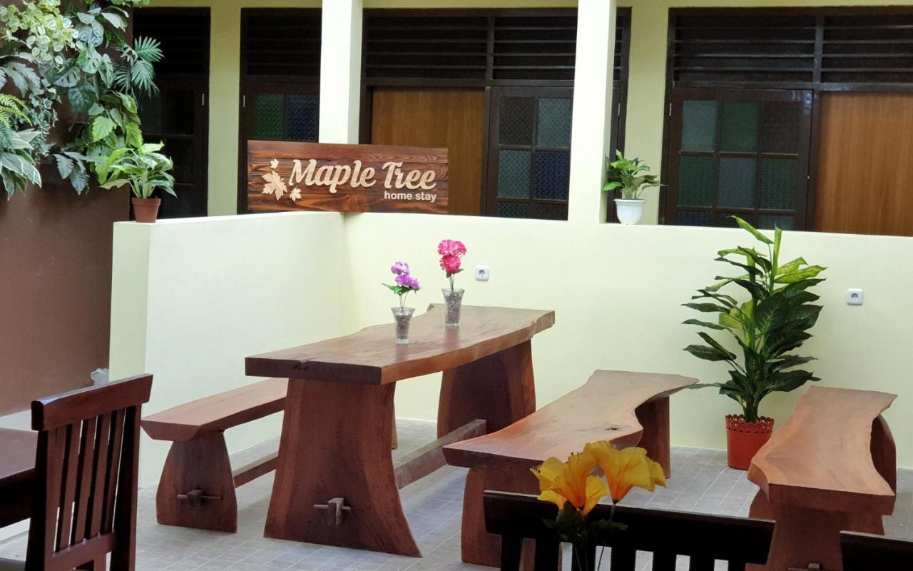 Maple Tree Homestay Maguwo Ngoại thất bức ảnh
