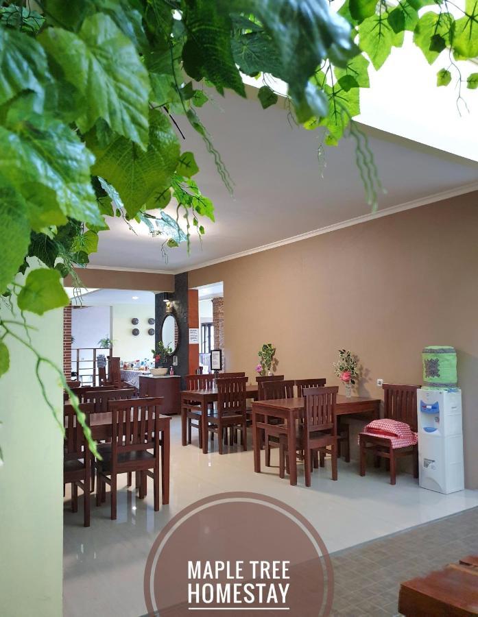 Maple Tree Homestay Maguwo Ngoại thất bức ảnh