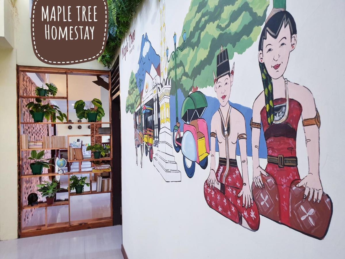 Maple Tree Homestay Maguwo Ngoại thất bức ảnh